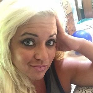 Meet your Posher, Jillian